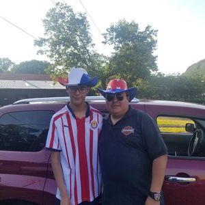 Meet your Posher, Armando